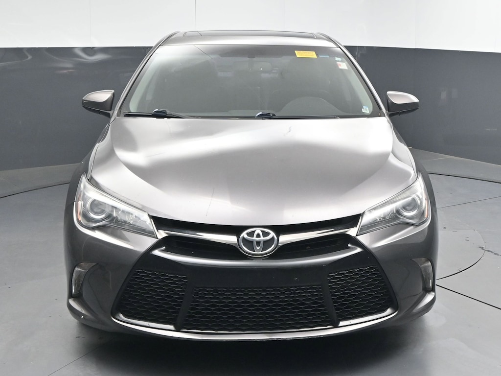 Used 2015 Toyota Camry XLE Sedan