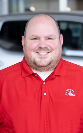Staff member Kevin Johnson from ID_90789c2a8b2a