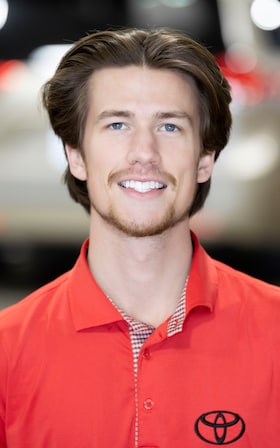 Staff member Harris Henderson from ID_1e5af08c4785