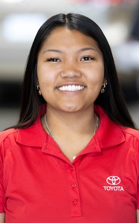 Staff member Sylvie Phengthalangsy from ID_1e5af08c4785