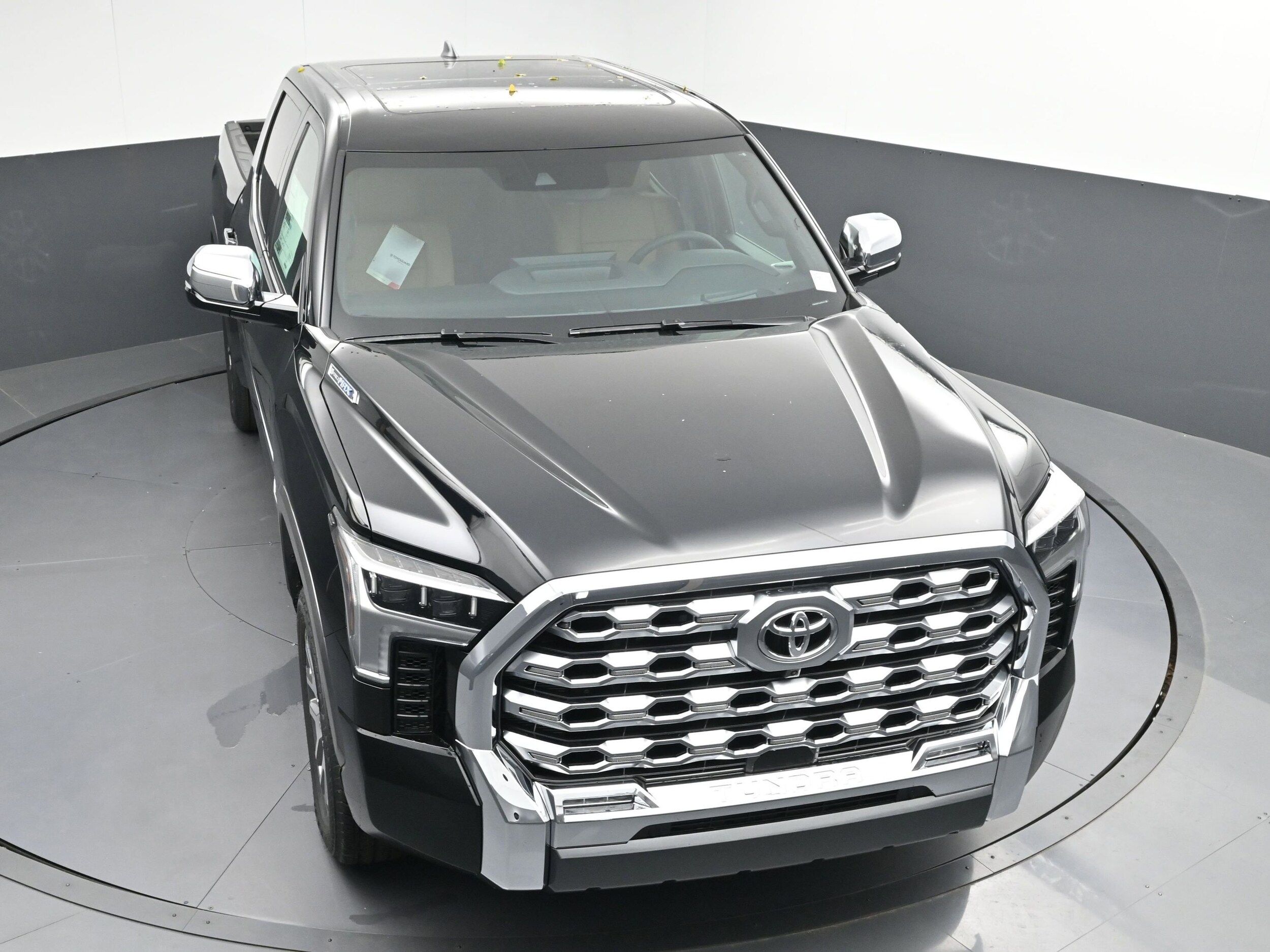 2025 Toyota Tundra 1794 Edition - Photo 27