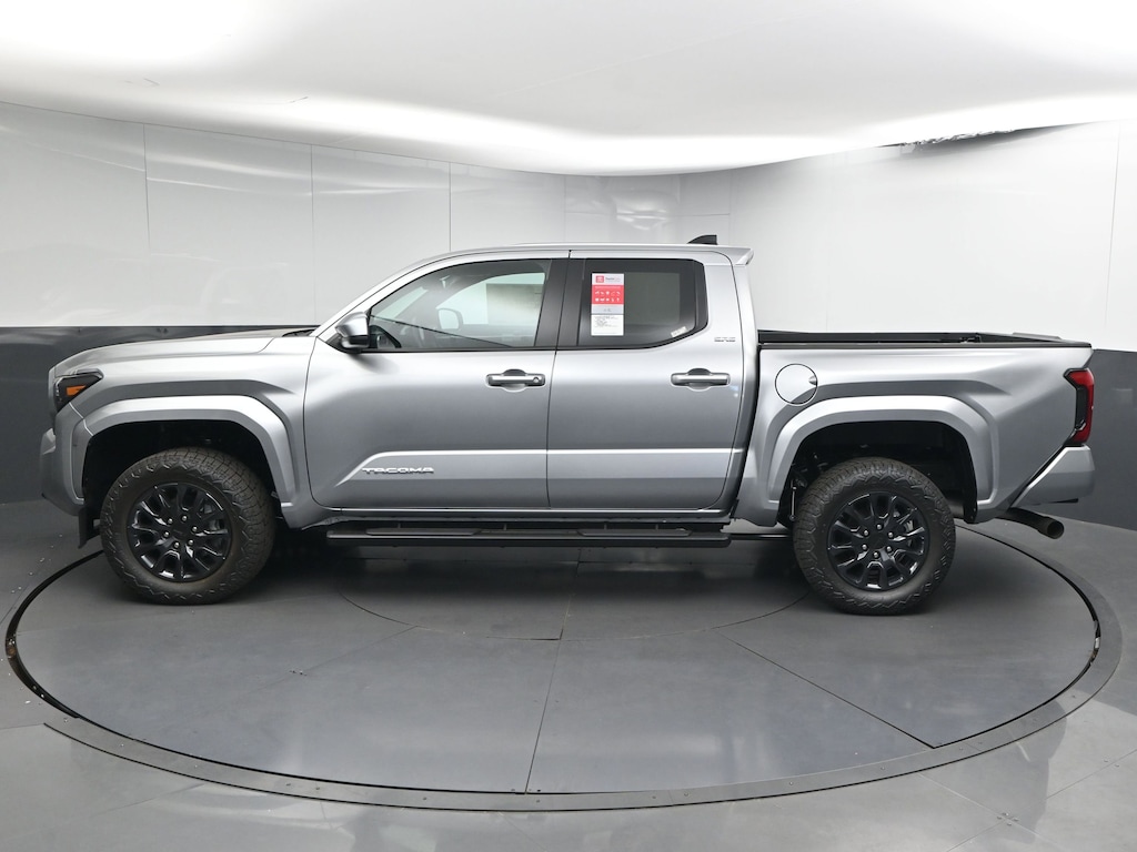 New 2025 Toyota Tacoma SR5 Truck Double Cab