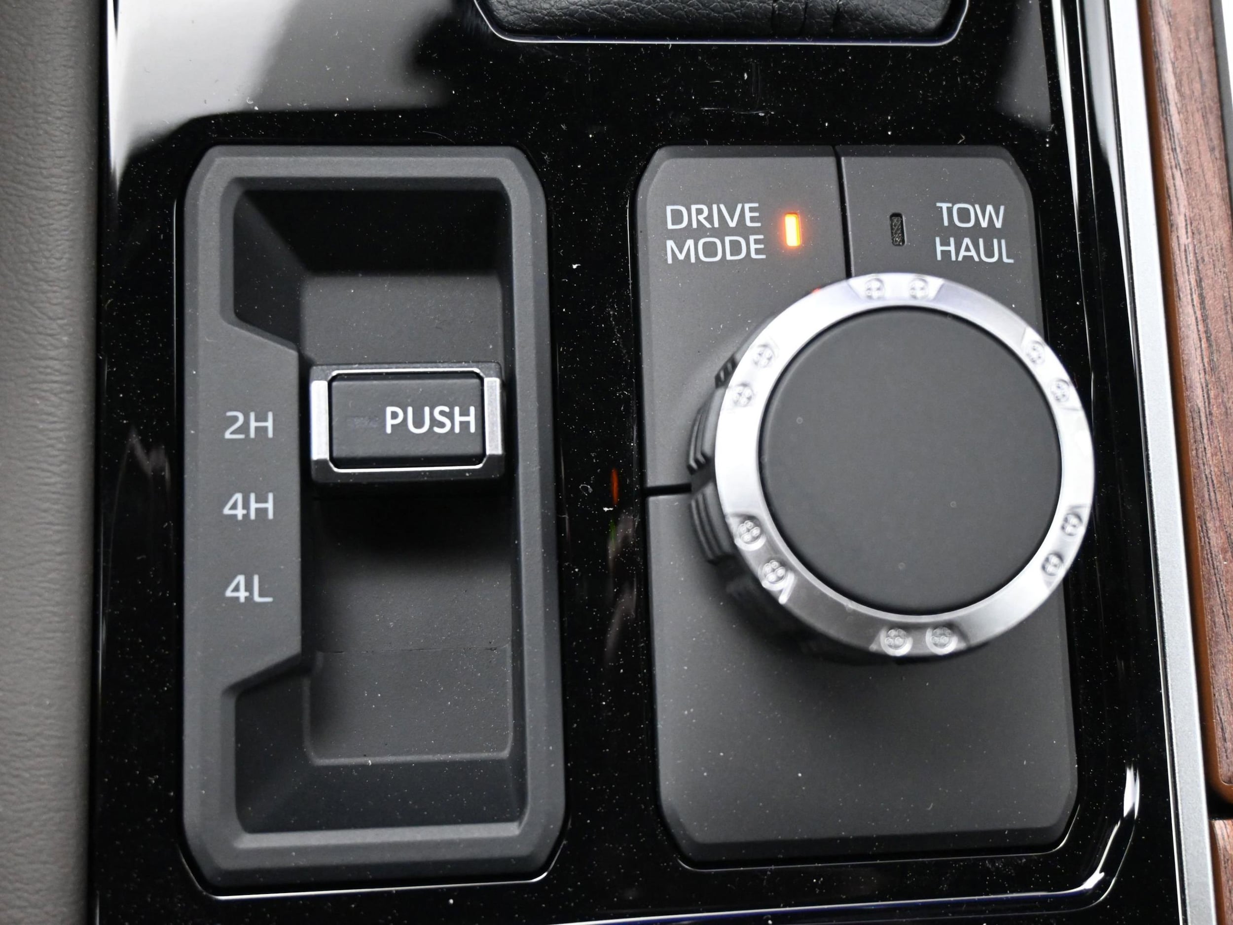2025 Toyota Tundra 1794 Edition - Photo 26