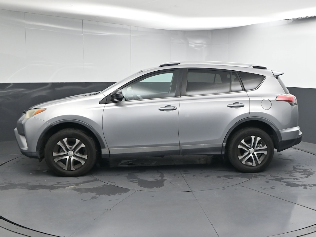 Used 2016 Toyota RAV4 LE SUV