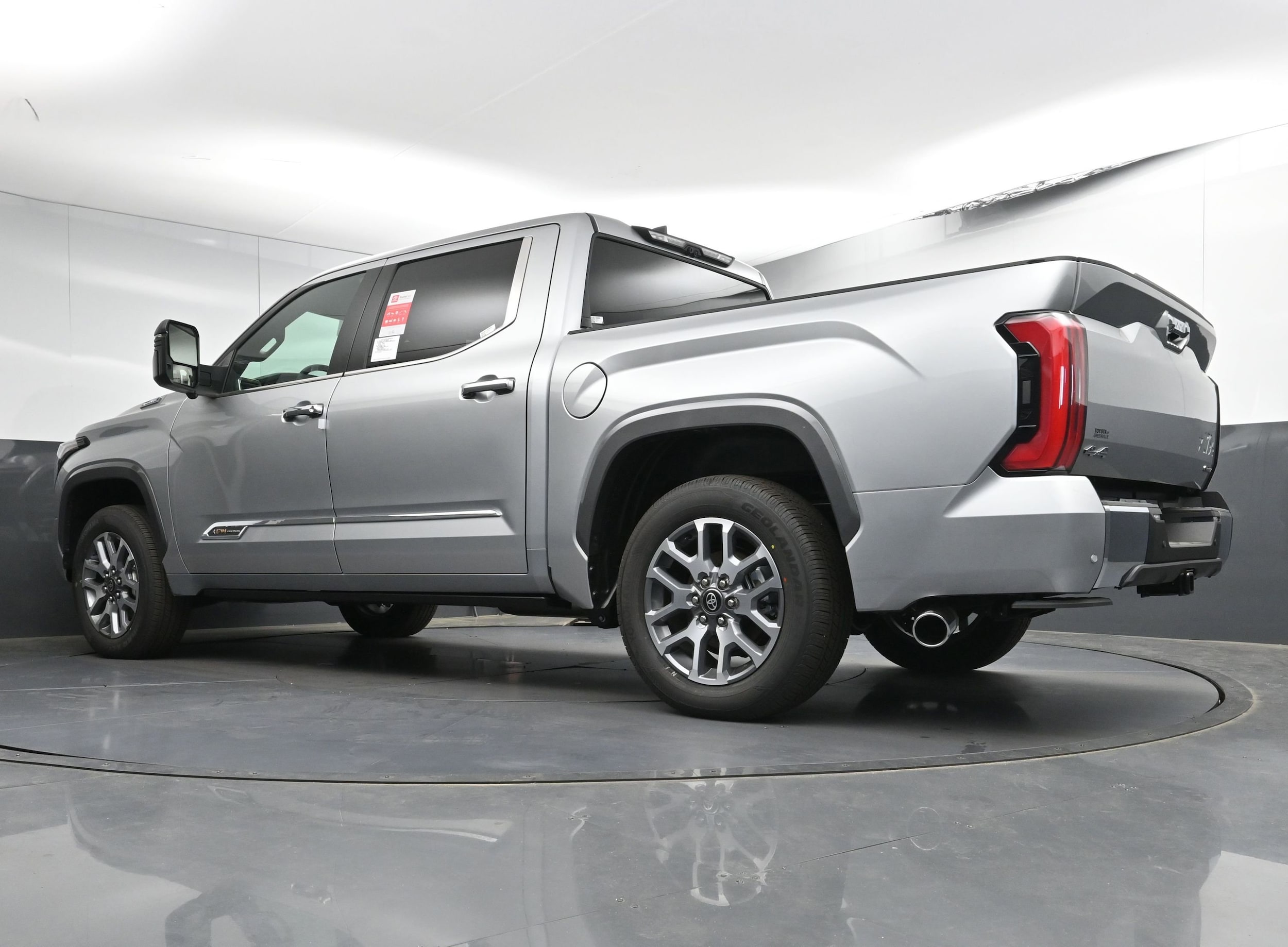 2025 Toyota Tundra 1794 Edition - Photo 15