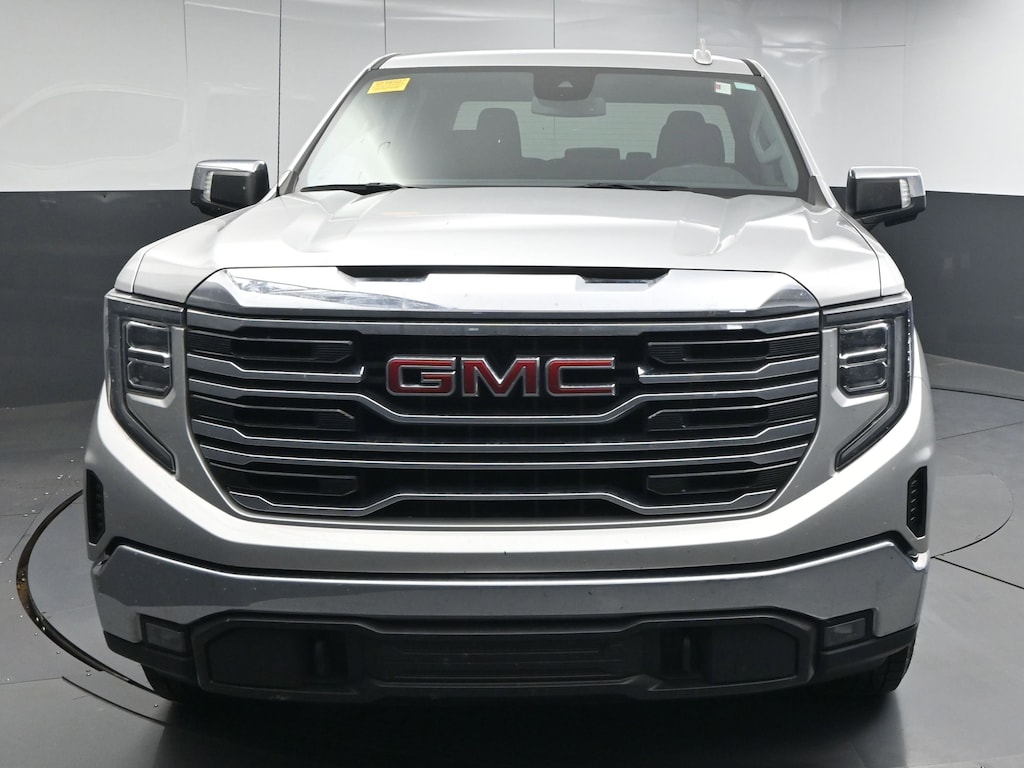 Used 2022 GMC Sierra 1500 SLT Truck Crew Cab
