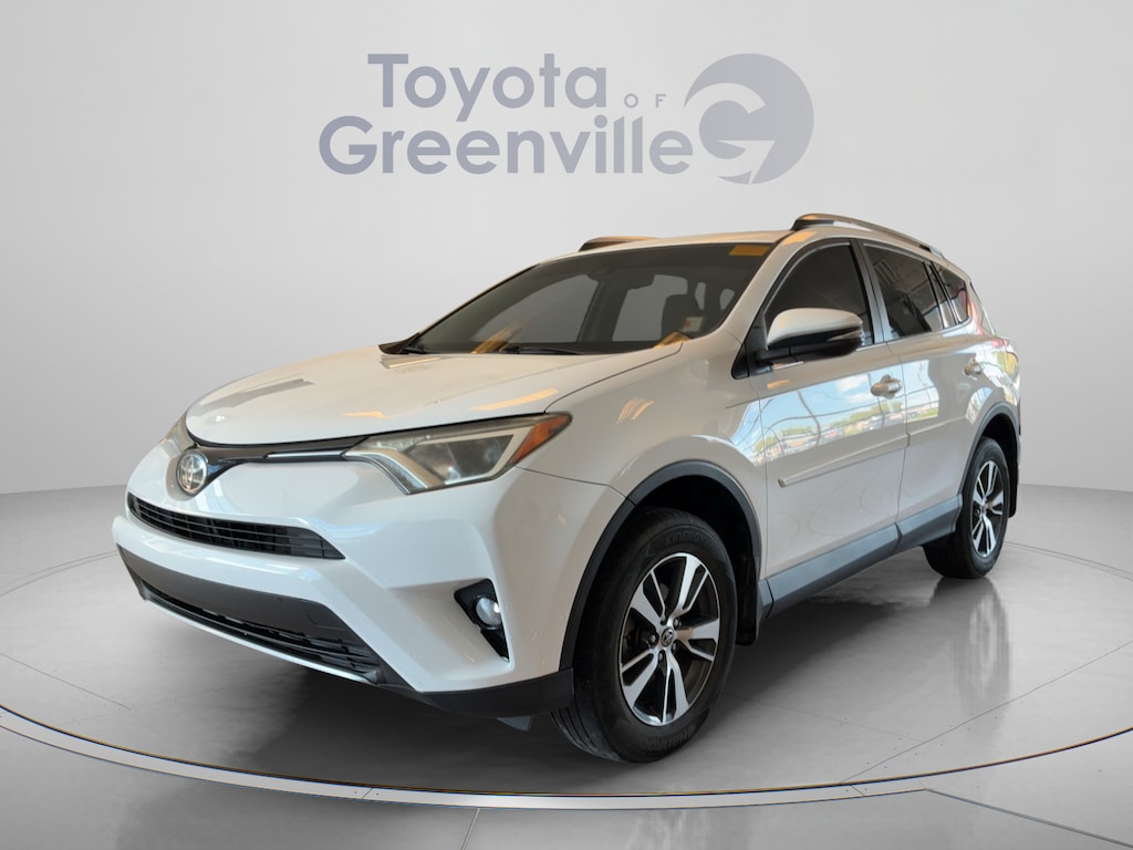 Used 2018 Toyota RAV4 XLE SUV