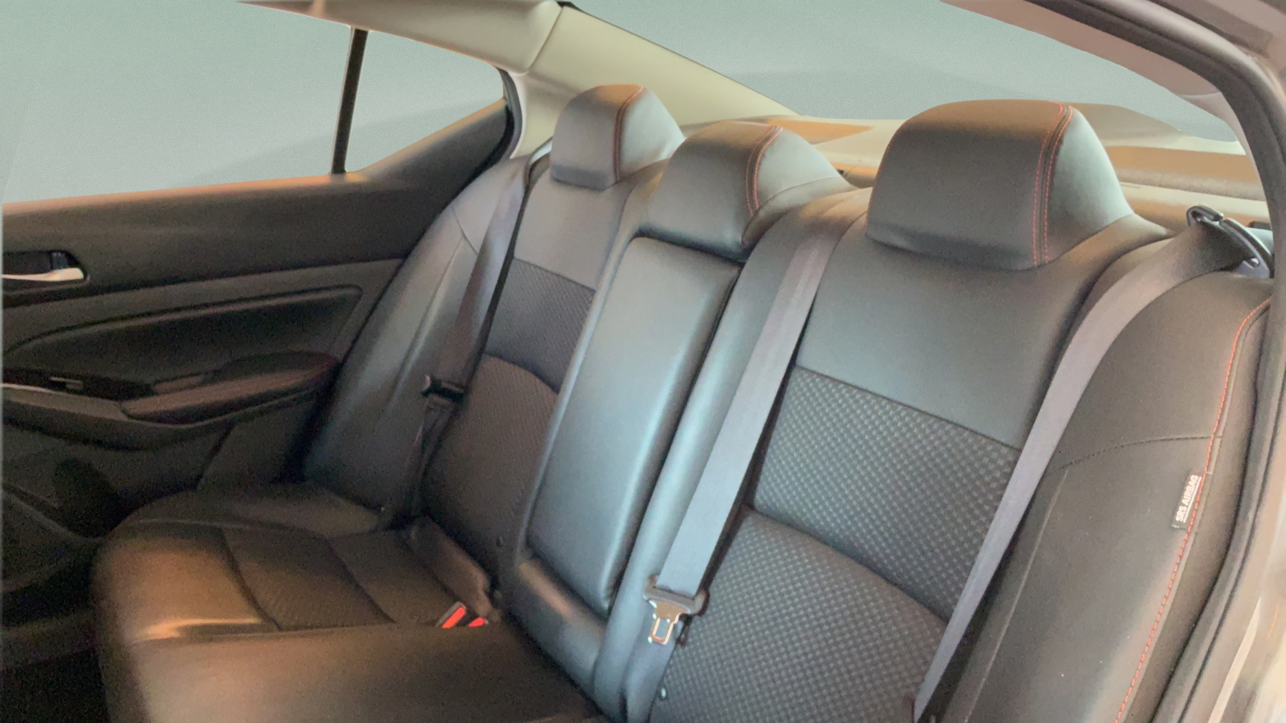 2024 Nissan Altima SR - Photo 29