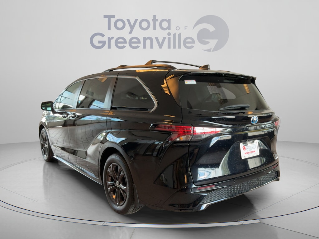 Certified 2024 Toyota Sienna XSE 7 Passenger Van Passenger Van