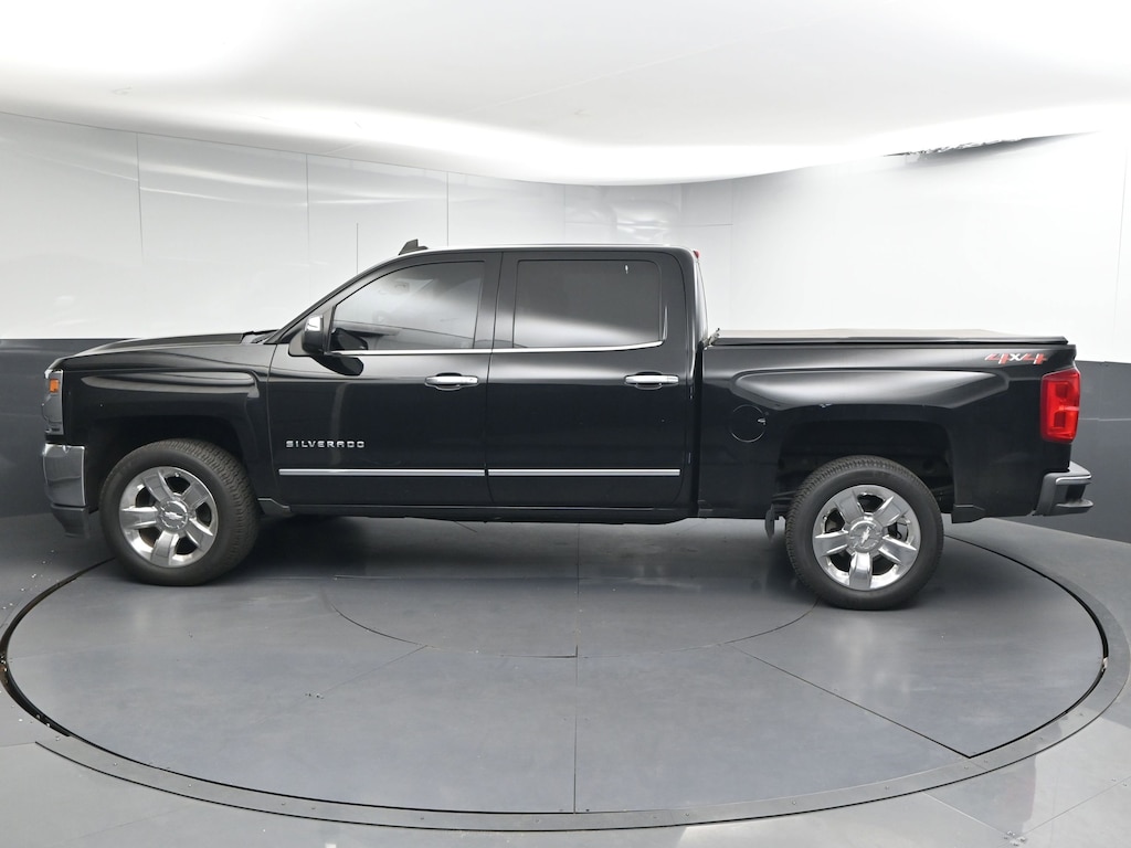 Used 2018 Chevrolet Silverado 1500 LTZ w/1LZ Truck Crew Cab
