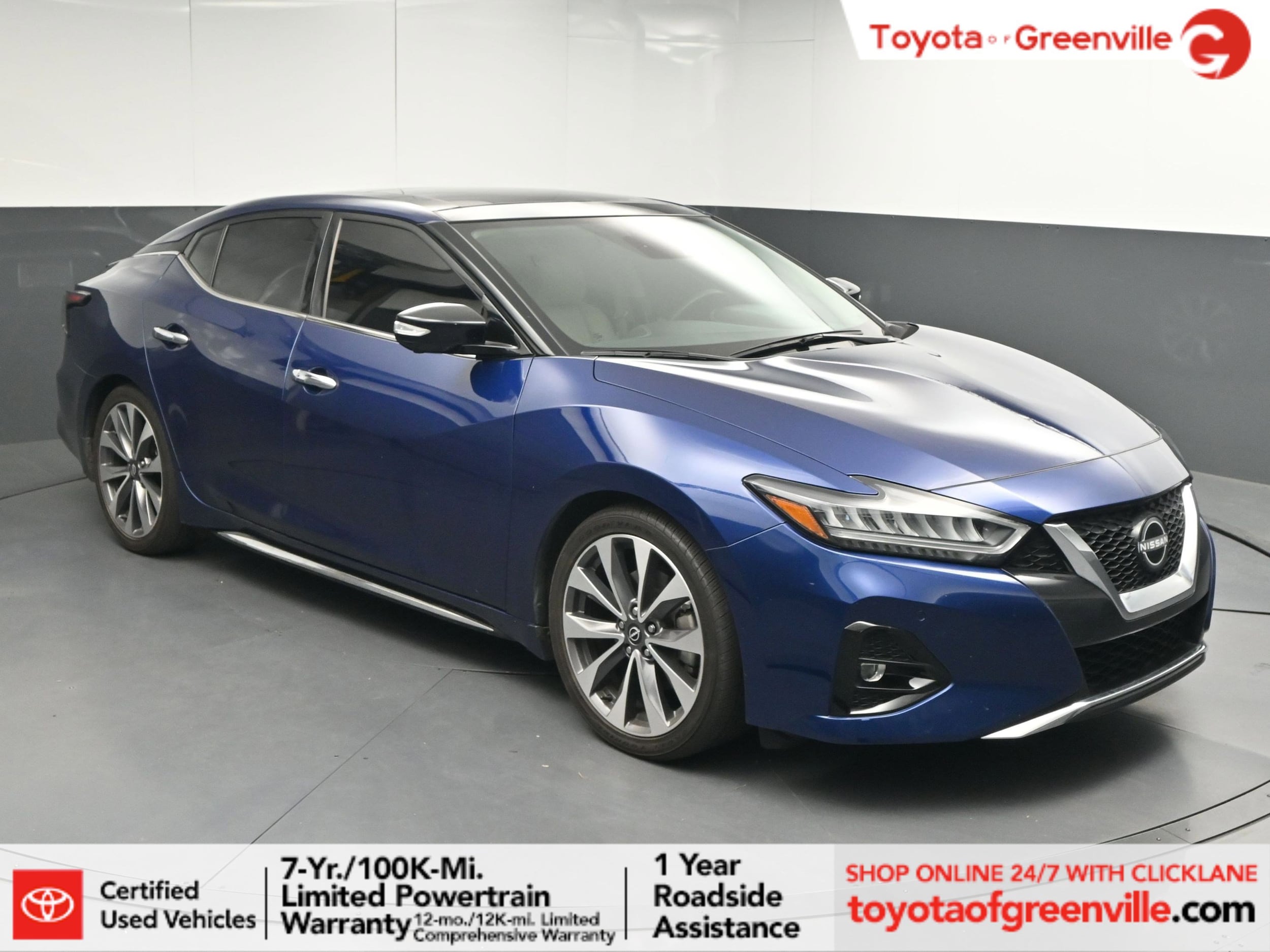 2023 Nissan Maxima Platinum's photo