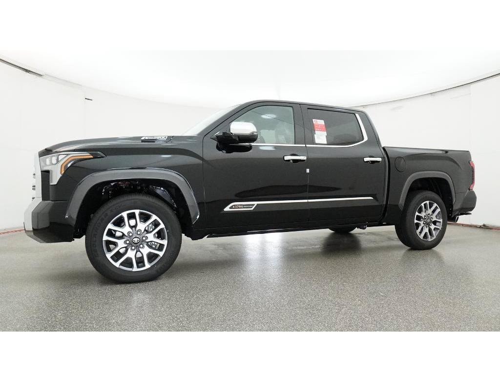2026 Toyota Tundra 1794 Edition - Photo 18