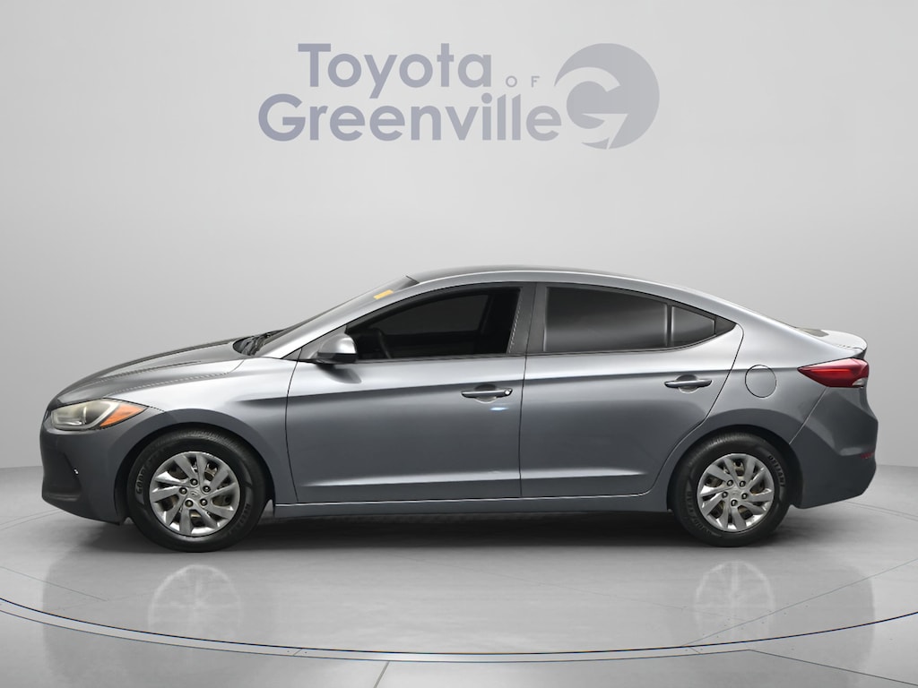 Used 2018 Hyundai Elantra SE Sedan