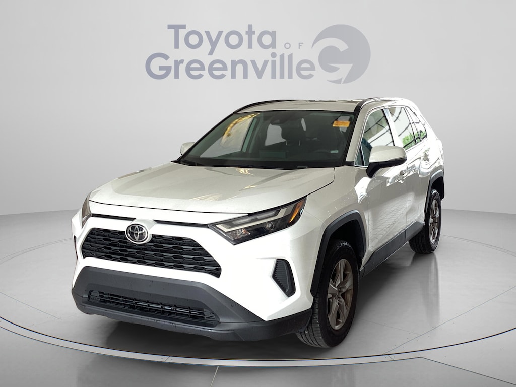 Used 2025 Toyota RAV4 XLE SUV