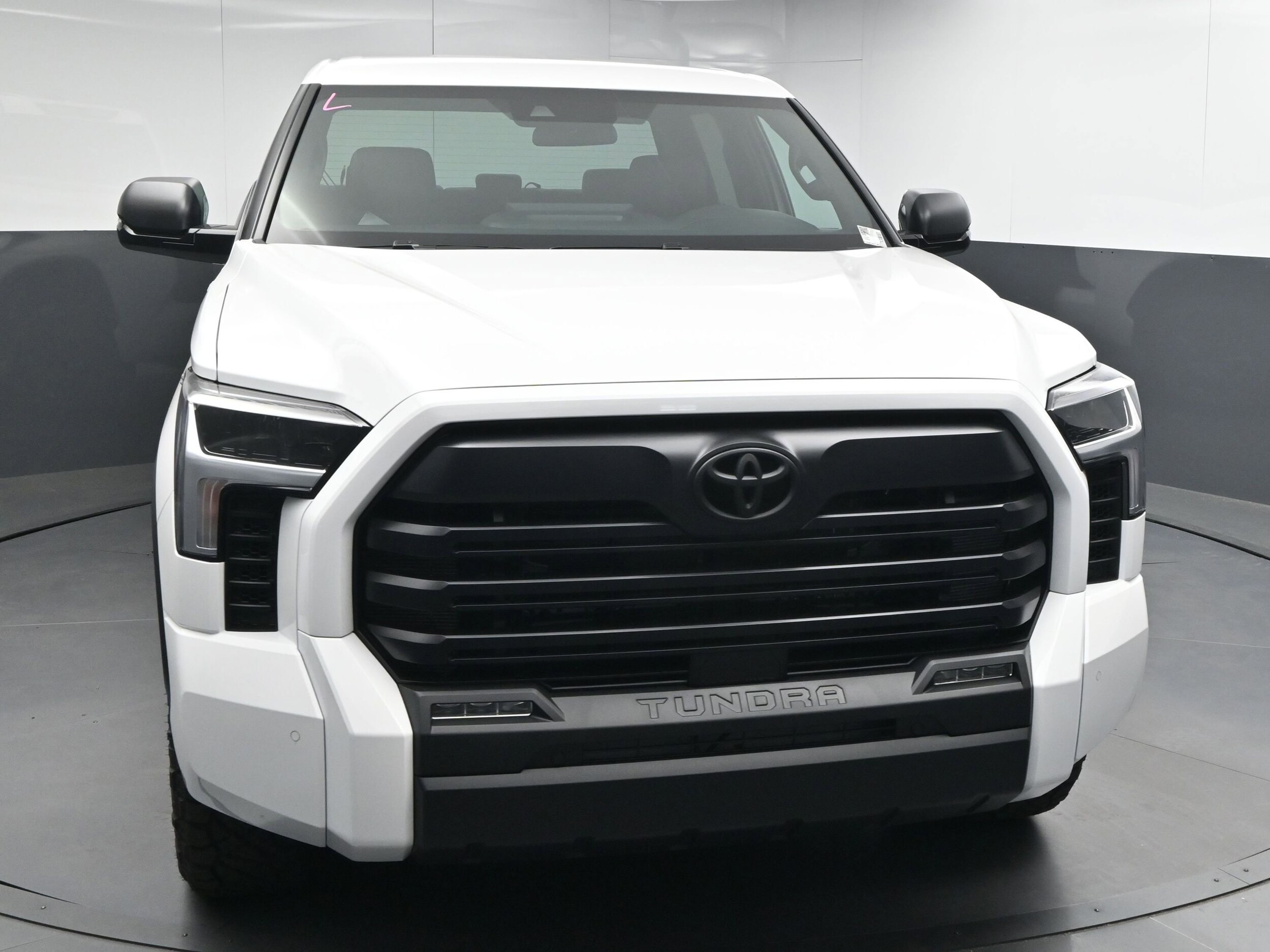 2026 Toyota Tundra SR5 CrewMax photo 2