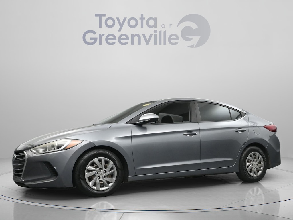 Used 2018 Hyundai Elantra SE Sedan