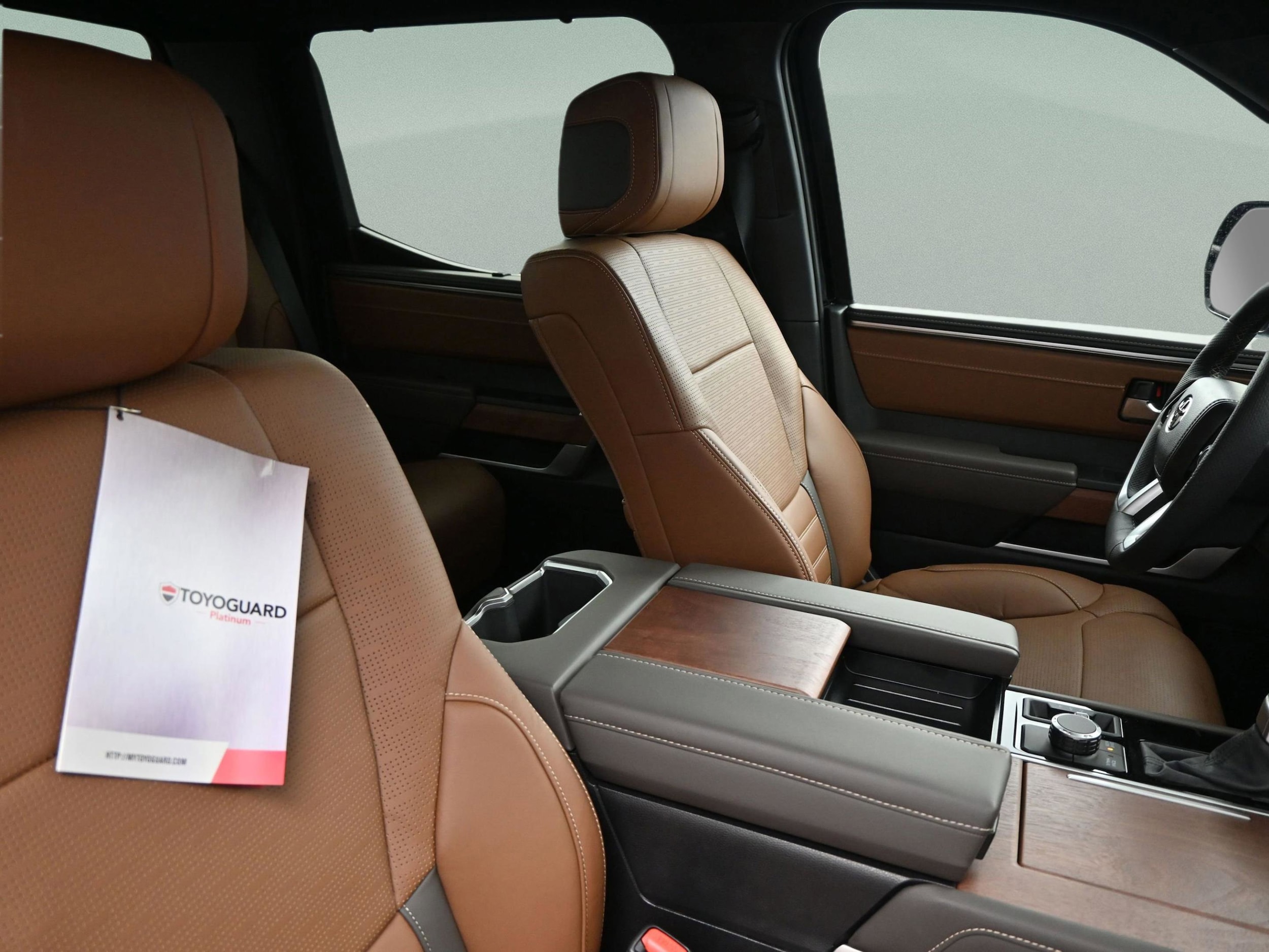 2025 Toyota Tundra 1794 Edition - Photo 31