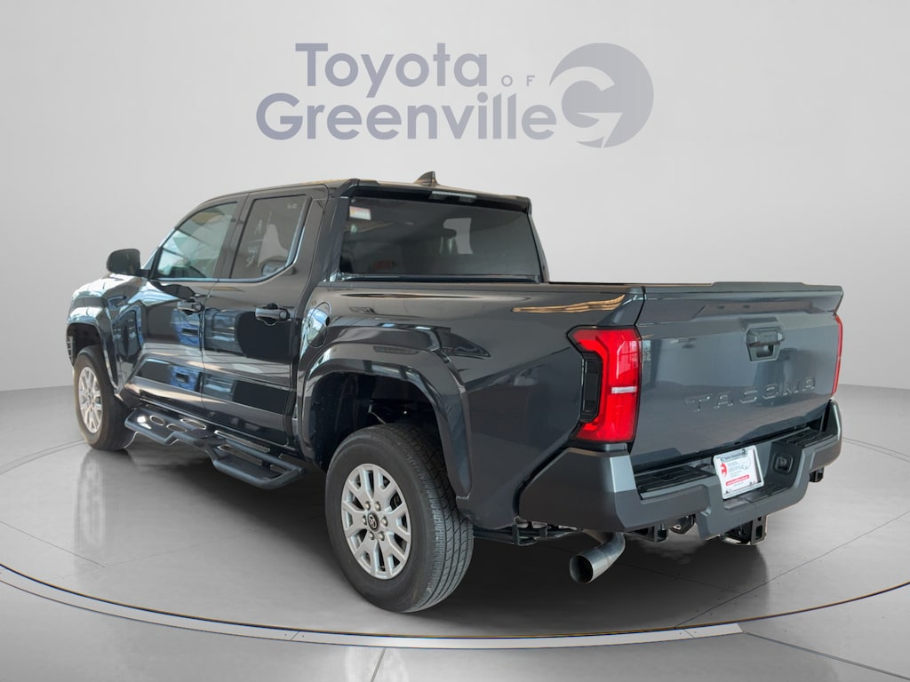 Used 2025 Toyota Tacoma SR Truck Double Cab