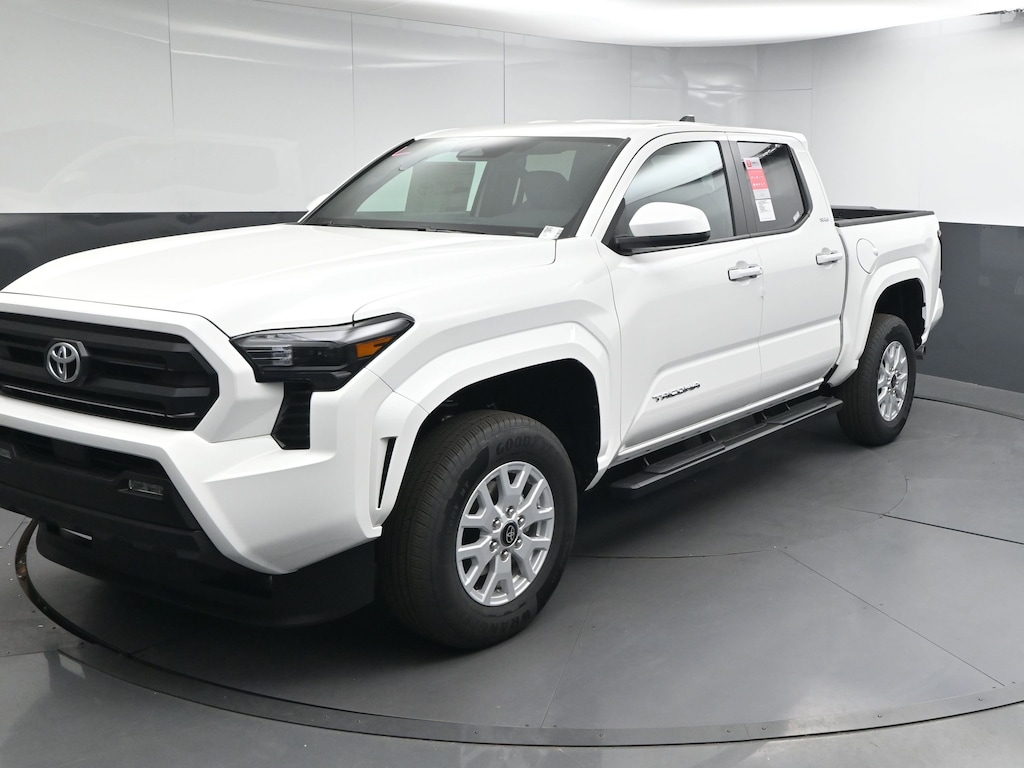 New 2025 Toyota Tacoma SR5 Truck Double Cab