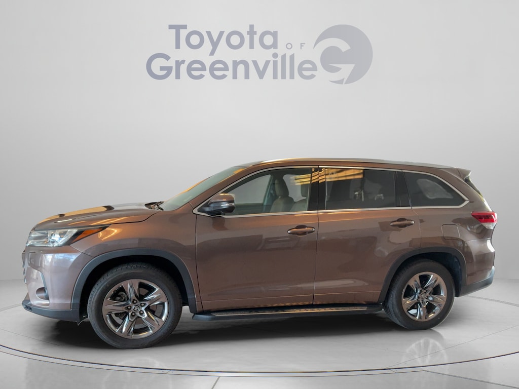 Used 2019 Toyota Highlander Limited V6 SUV