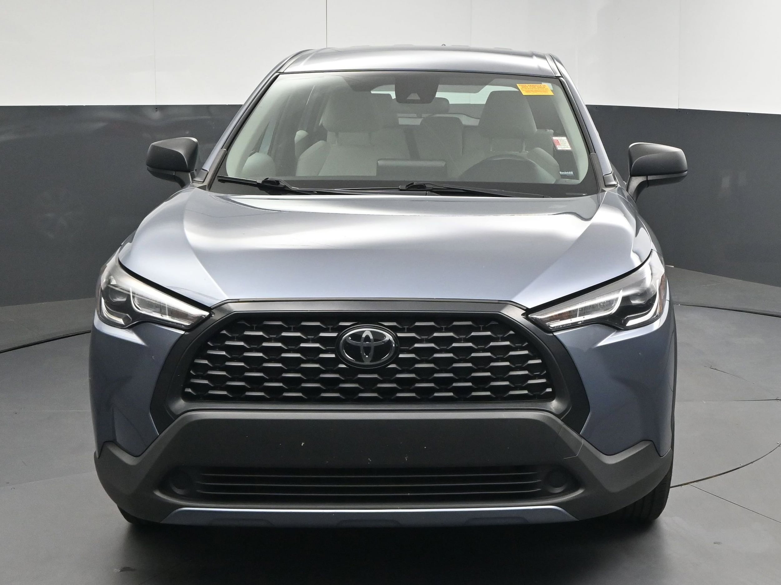 Used 2022 Toyota Corolla Cross L with VIN 7MUAAAAG7NV018878 for sale in Kansas City