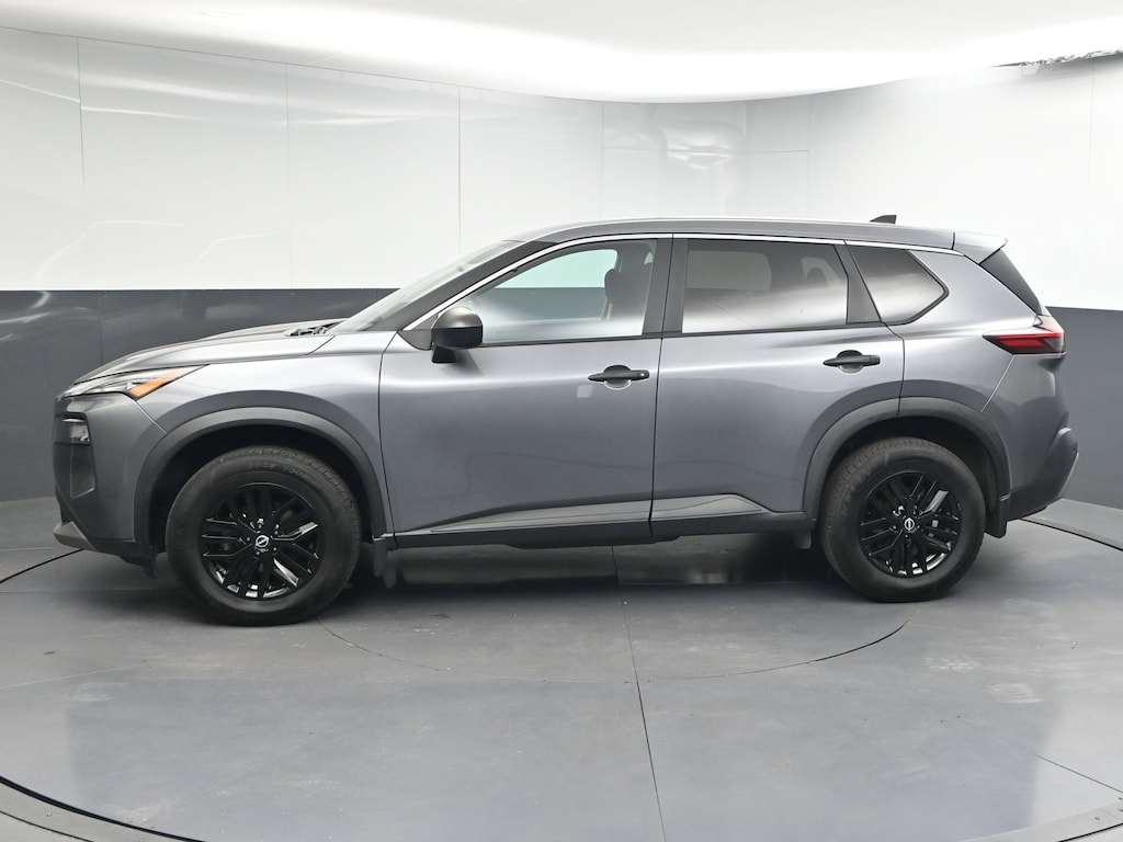 Used 2023 Nissan Rogue S SUV