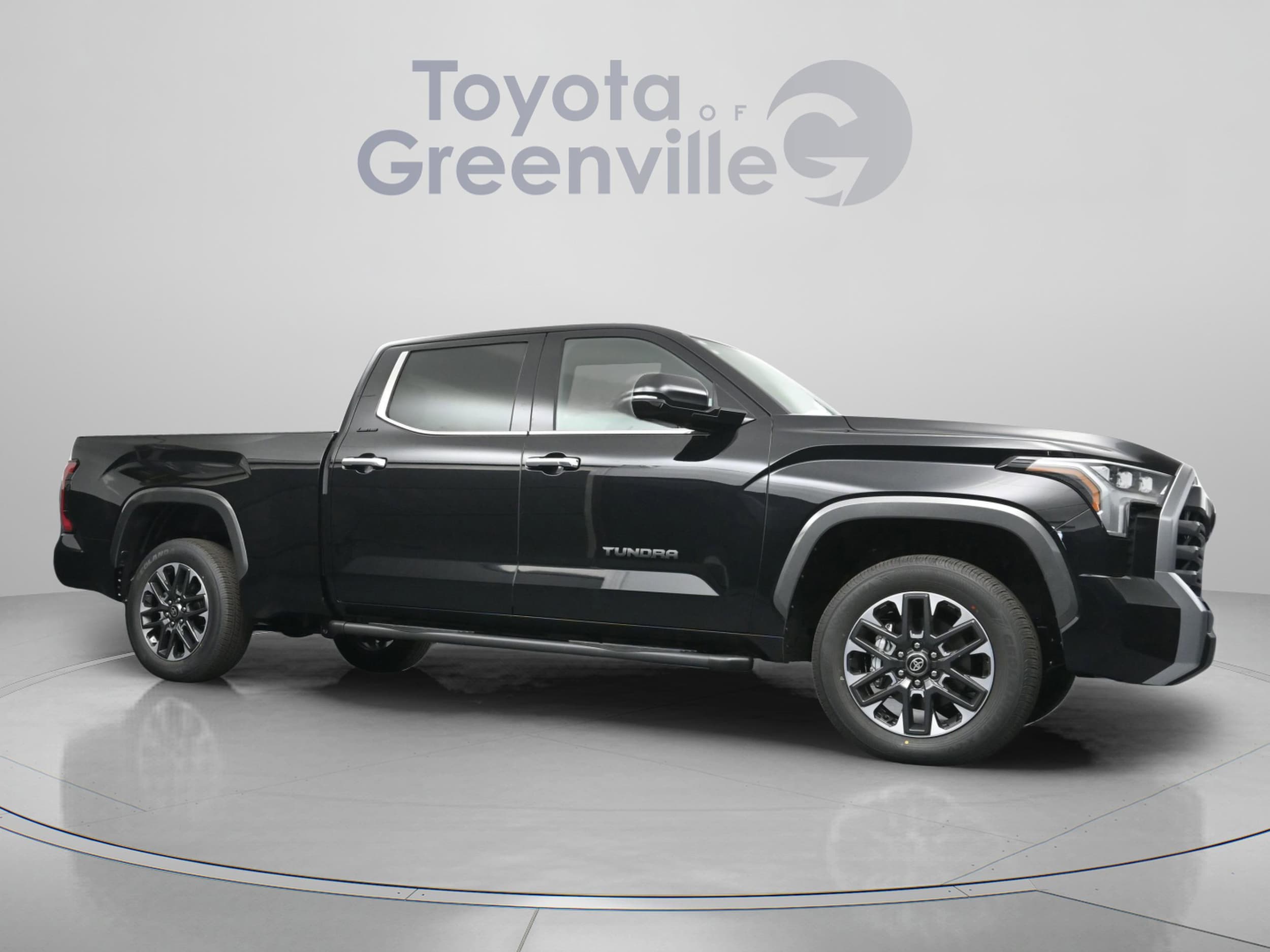 2026 Toyota Tundra Limited - Photo 19
