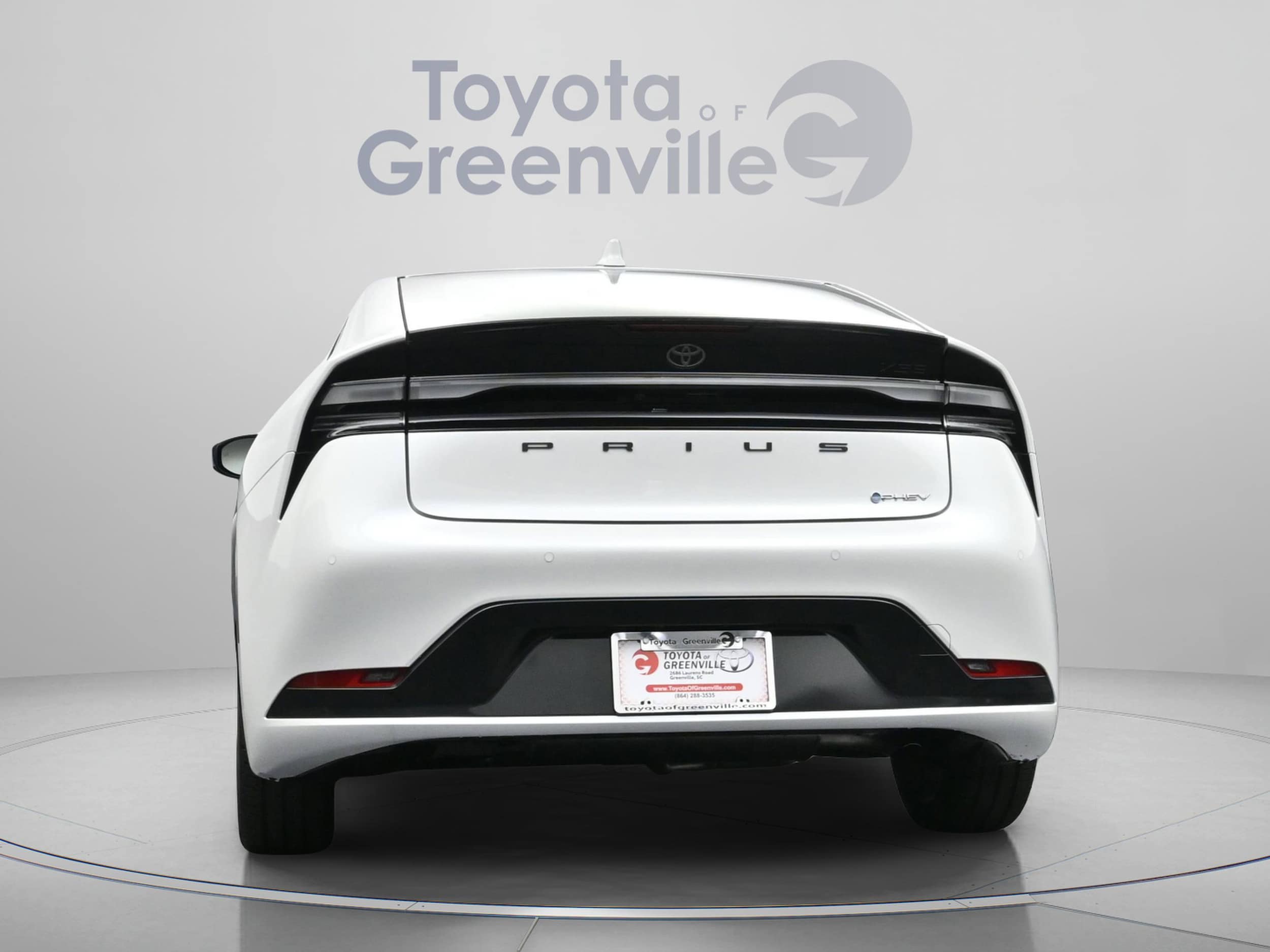 2025 Toyota Prius XSE - Photo 11