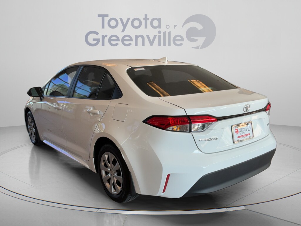 Used 2026 Toyota Corolla LE Sedan