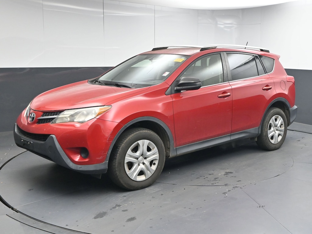 Used 2014 Toyota RAV4 4WD LE SUV