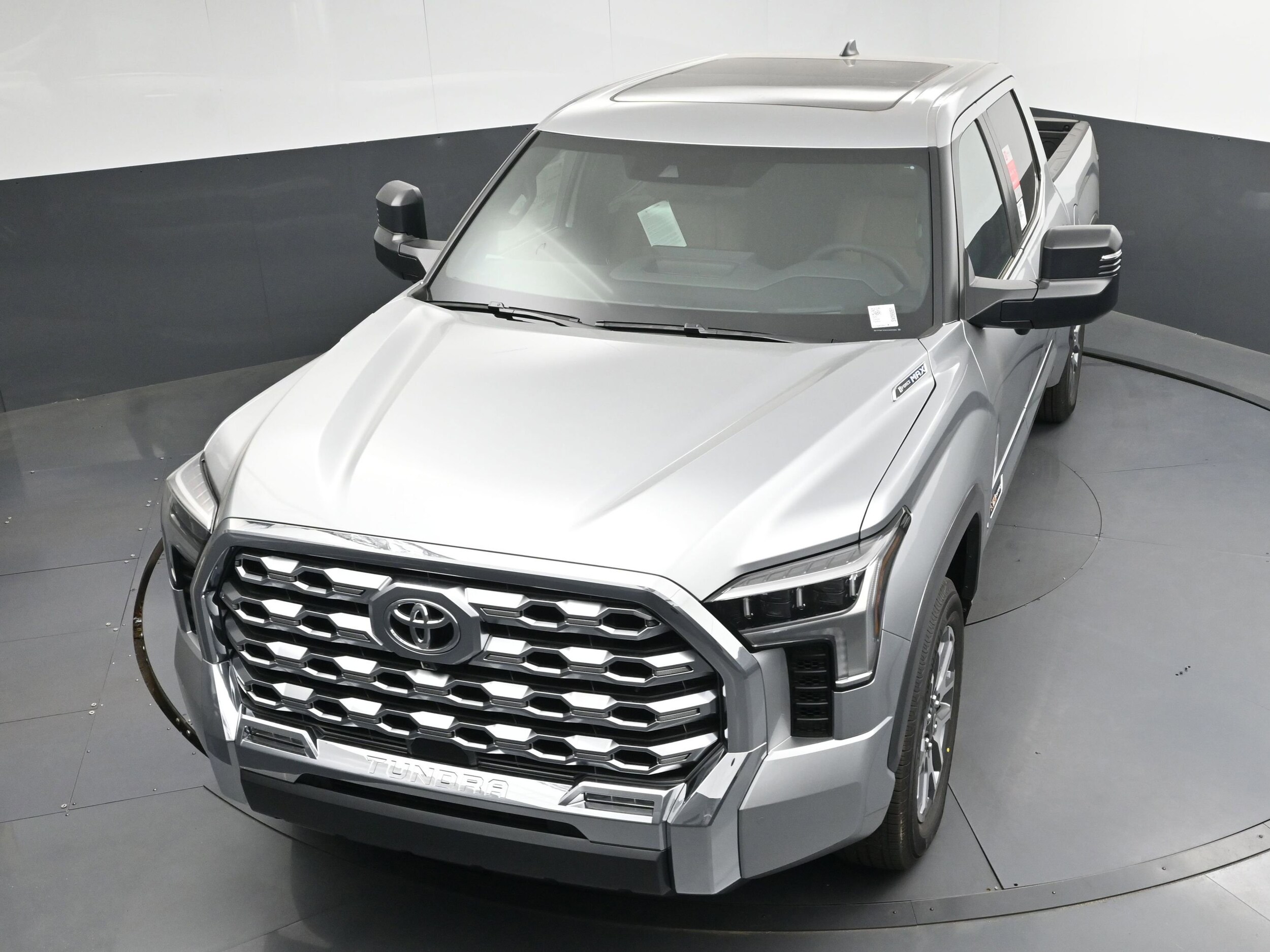 2025 Toyota Tundra 1794 Edition - Photo 17