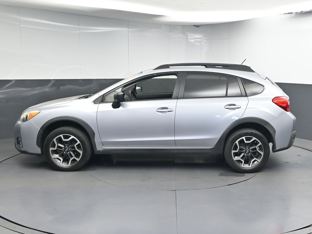 Used 2017 Subaru Crosstrek 2.0i (M5) SUV