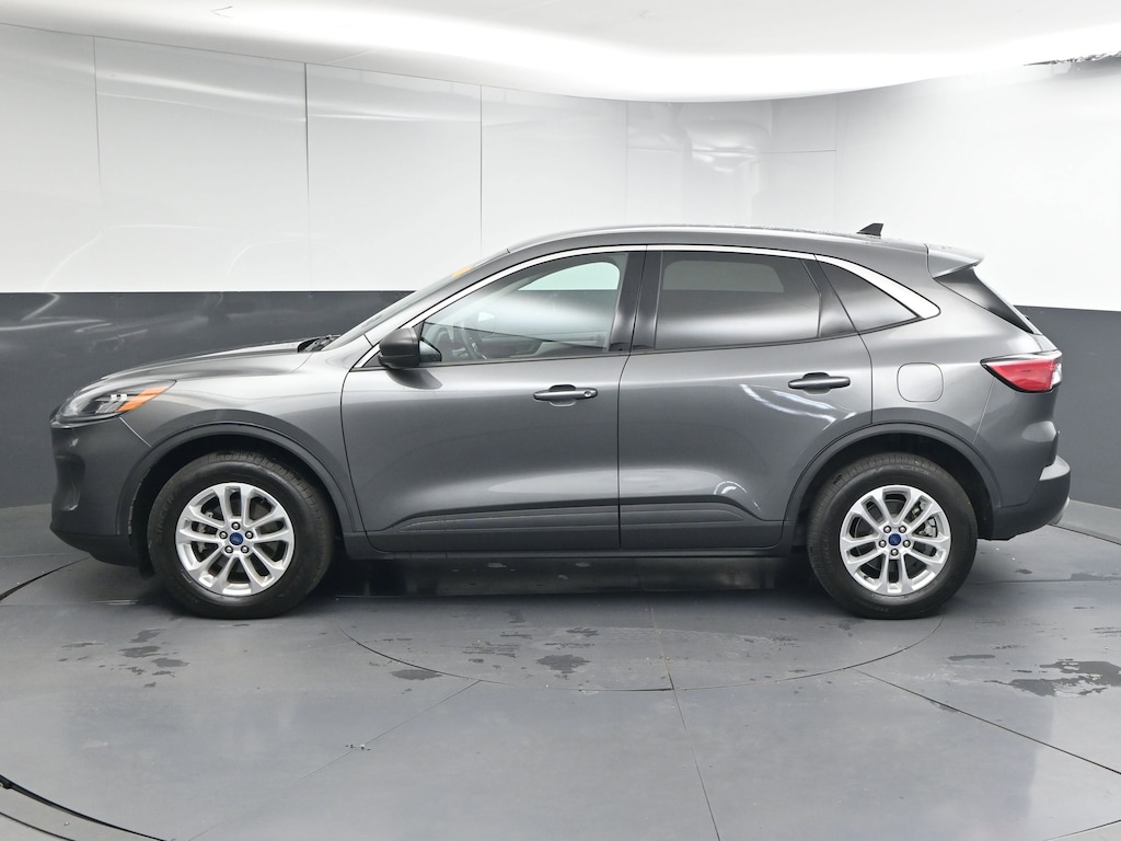 Used 2022 Ford Escape SE SUV