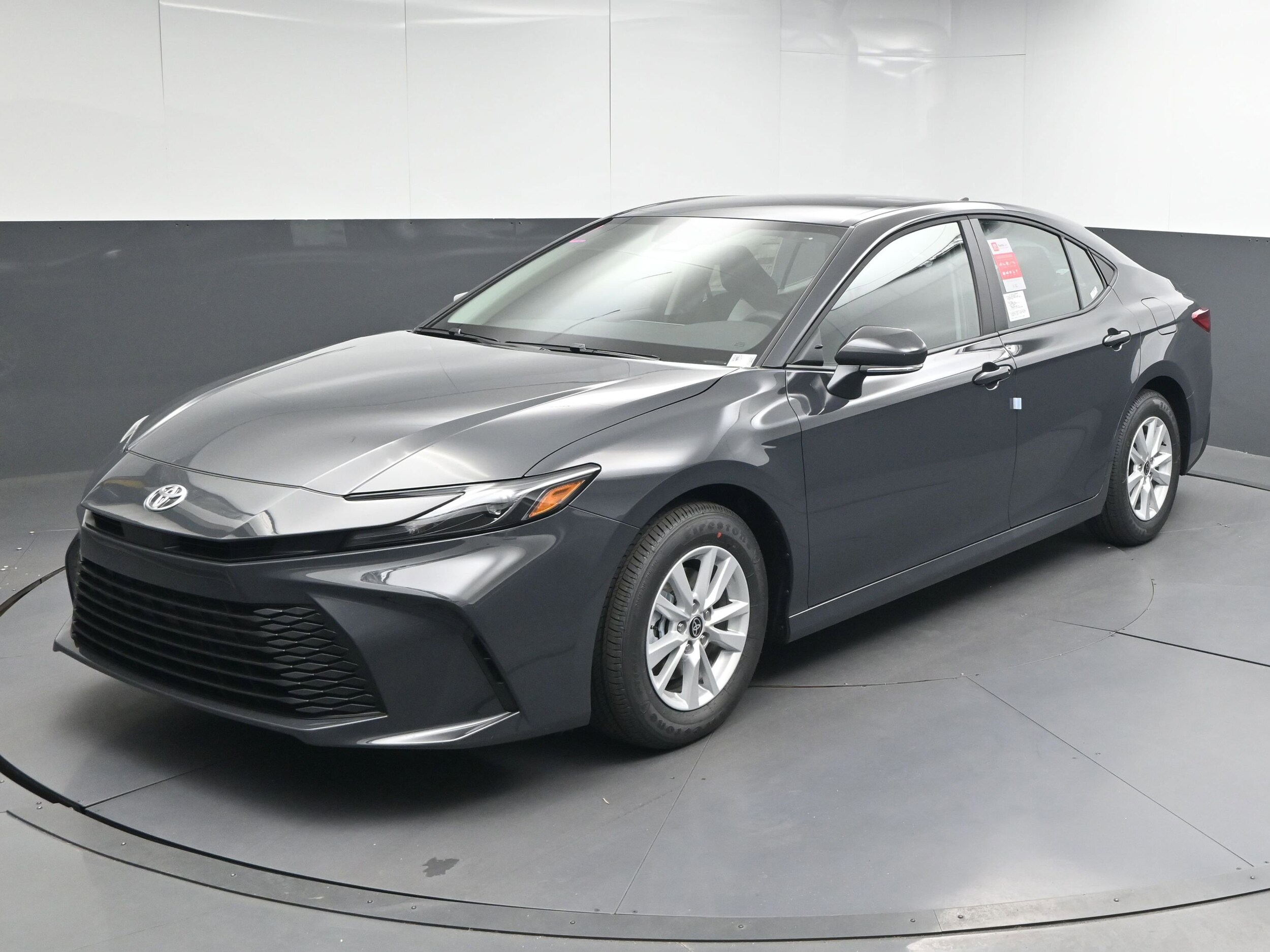 2026 Toyota Camry LE photo 3