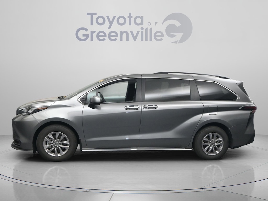 Certified 2026 Toyota Sienna XLE 7 Passenger Van Passenger Van