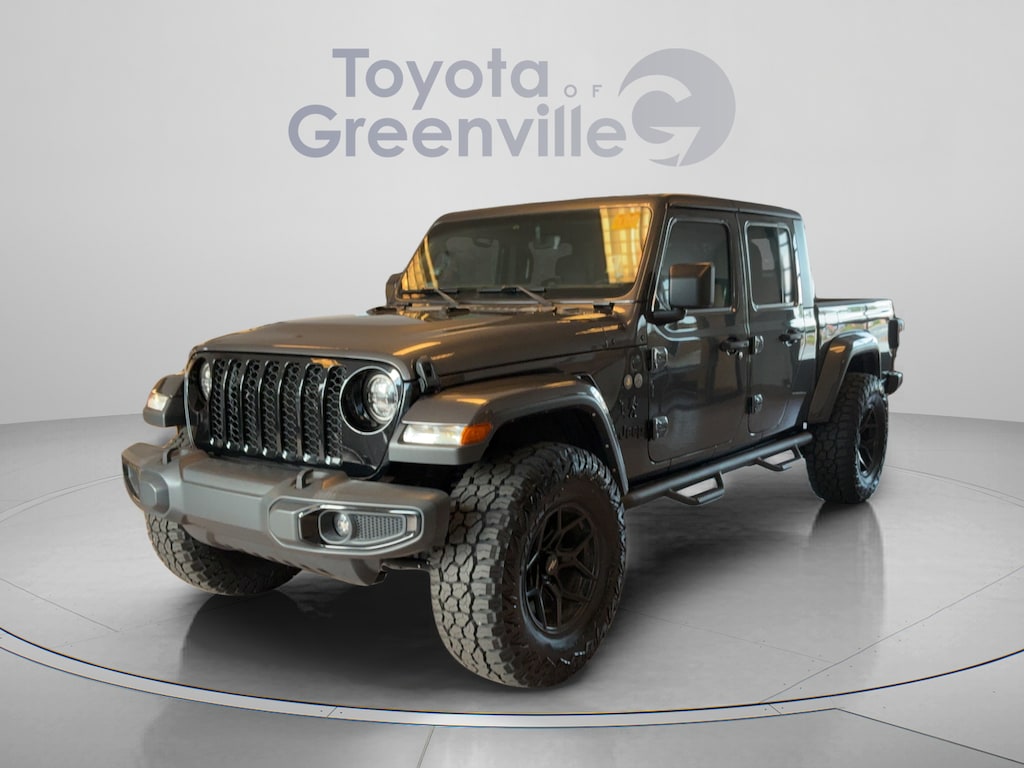 Used 2022 Jeep Gladiator Sport Truck Crew Cab