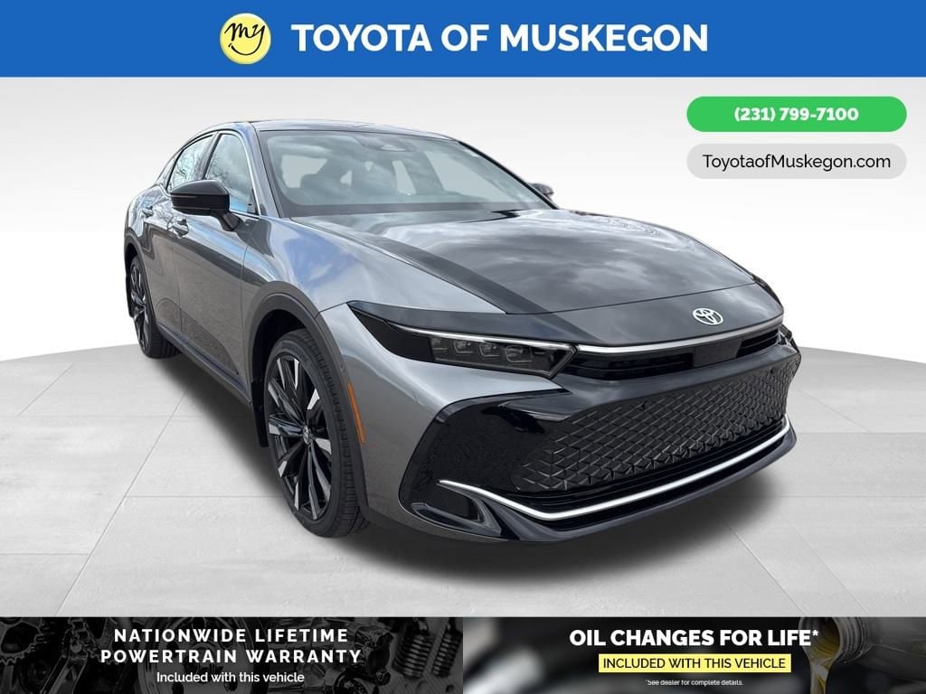 2026 Toyota Crown Platinum's photo