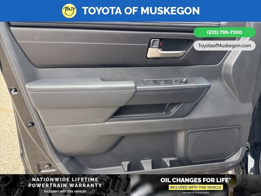 2025 Toyota Tundra SR5 - Photo 9