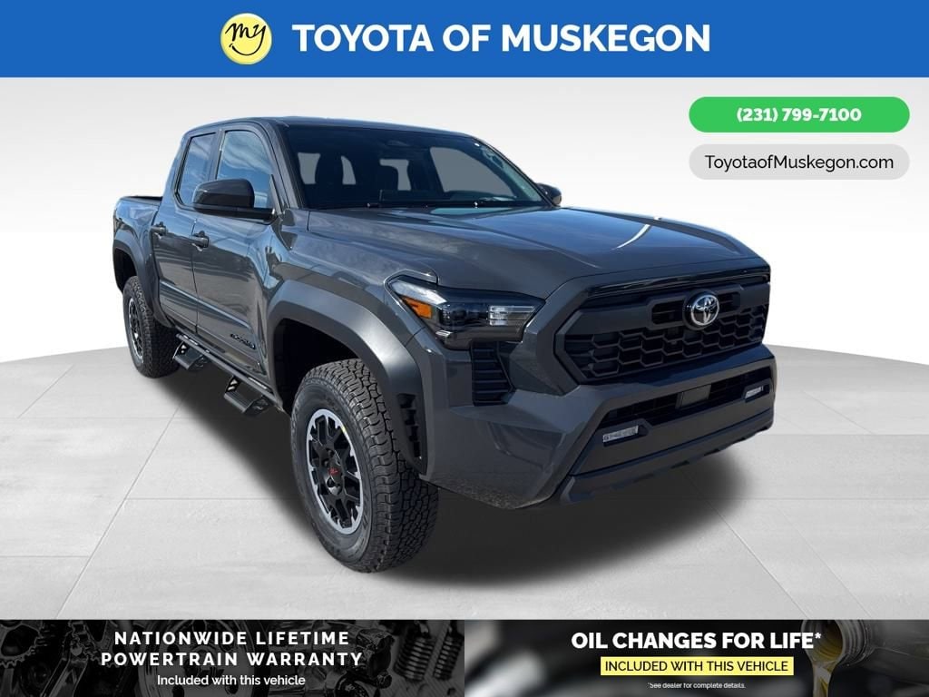 2025 Toyota Tacoma SR5's photo