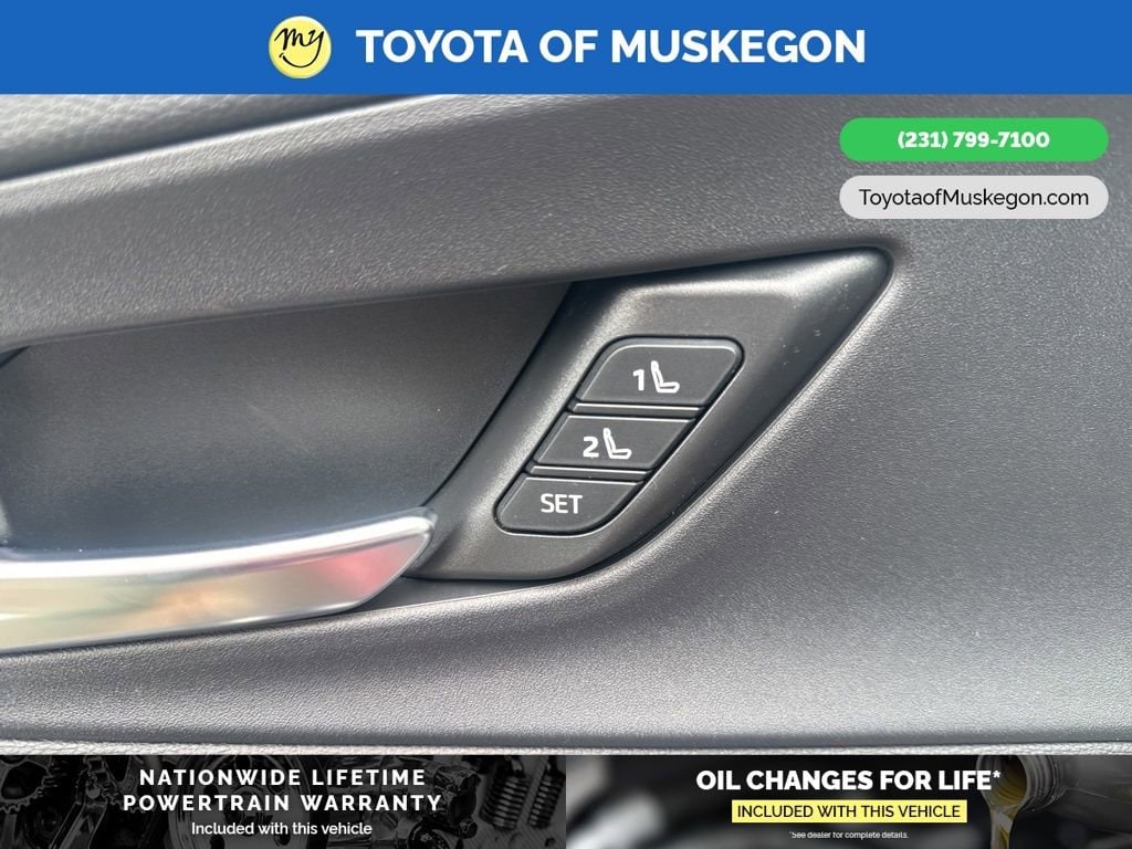 2026 Toyota Prius Plug-in Hybrid XSE Premium - Photo 11