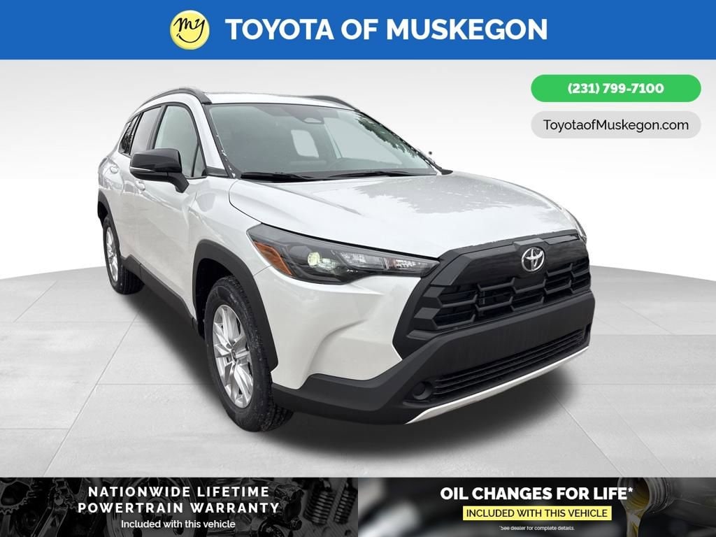 2026 Toyota Corolla Cross LE's photo