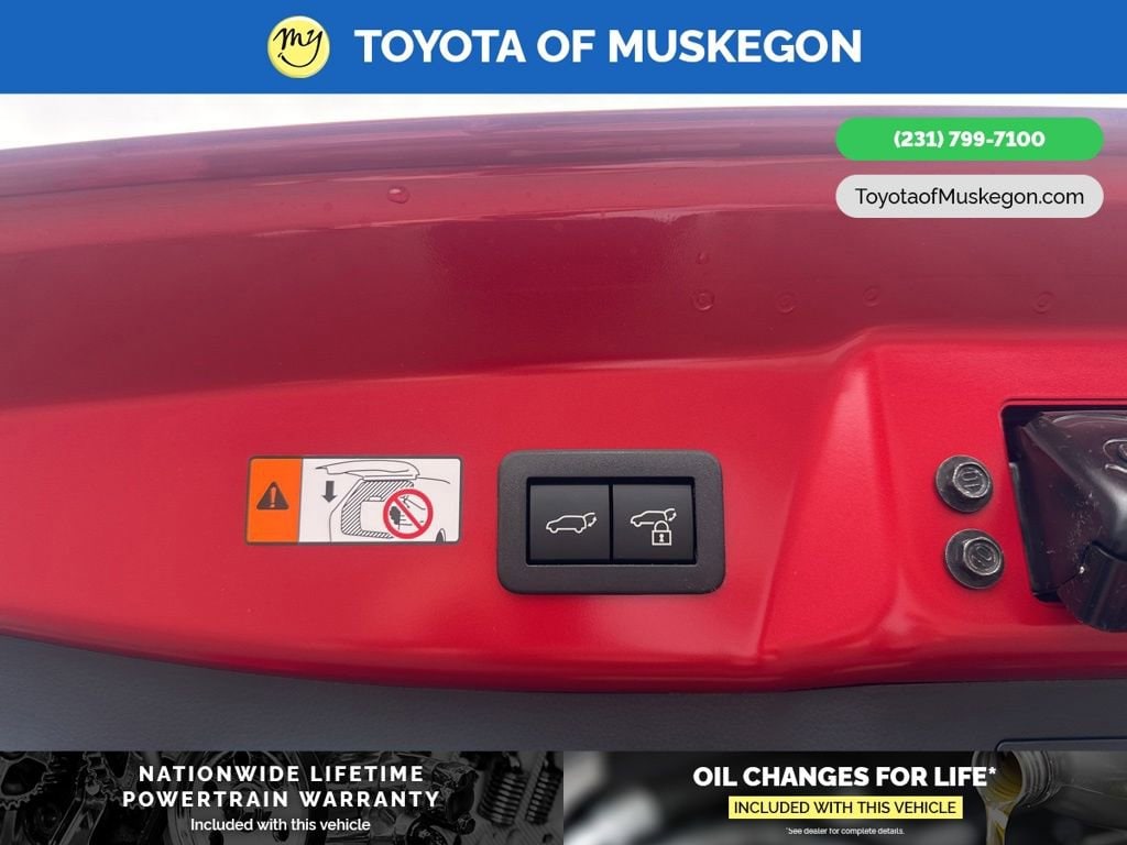 2026 Toyota Prius Plug-in Hybrid XSE Premium - Photo 28