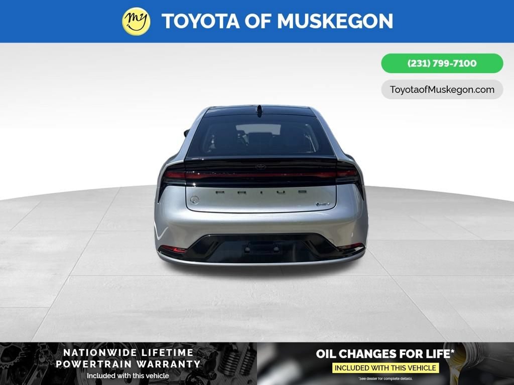2026 Toyota Prius Limited - Photo 6