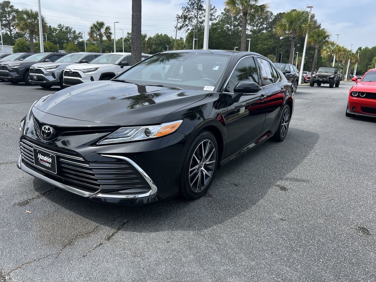 2023 Toyota Camry XLE photo 4