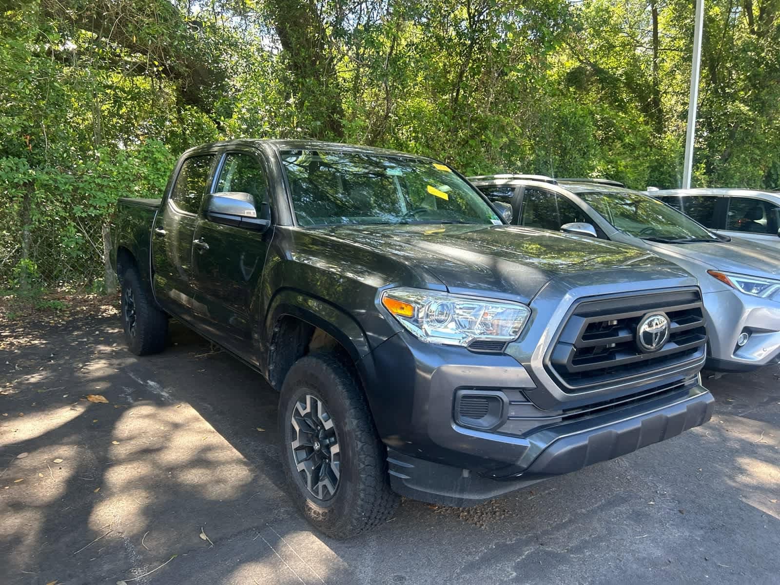 2023 Toyota Tacoma SR photo 3