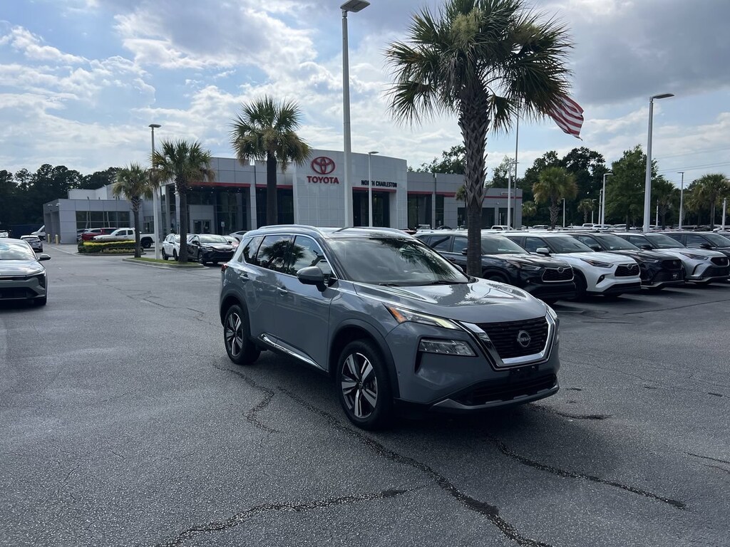 Used 2023 Nissan Rogue SL SUV