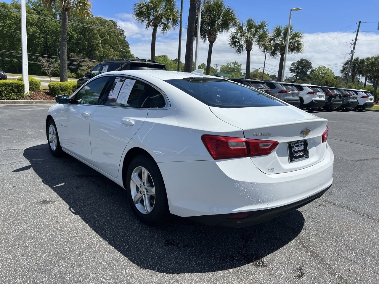 2023 Chevrolet Malibu LT photo 3