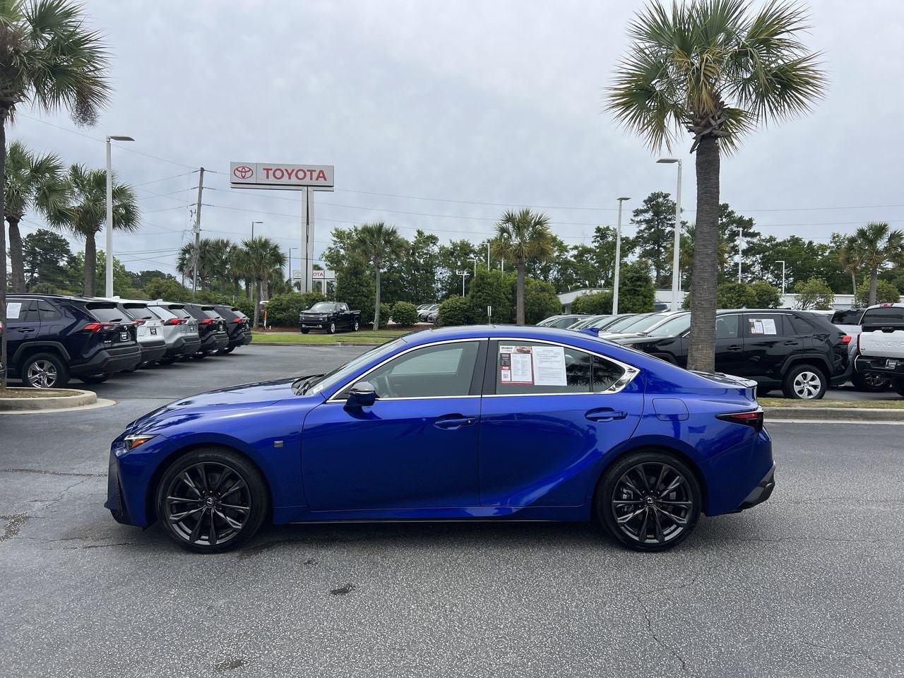 2024 LEXUS IS IS 350 F SPORT Design photo 5