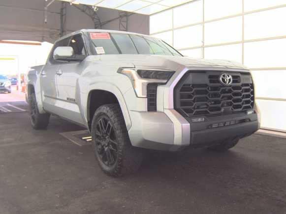 2023 Toyota Tundra SR5 photo 4