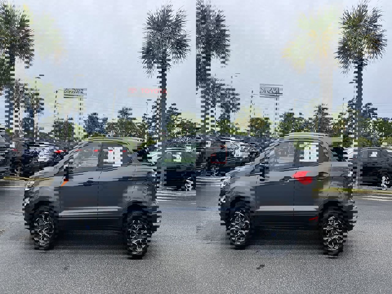 2021 Ford EcoSport S photo 6